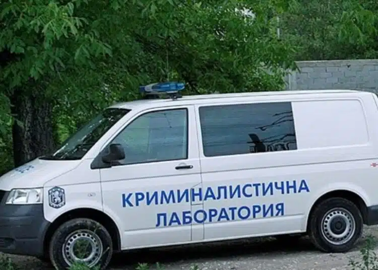 Нечовешка жестокост! Дъщеря се натъкна на безжизненото голо тяло на баща си – има следи от насилие 1 Нечовешка жестокост! Дъщеря се натъкна на безжизненото голо тяло на баща си – има следи от насилие 1