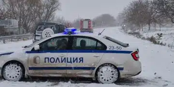 Заради снежния апокалипсис и лошото време – бедствено положение в Шуменско, а понеделник е обявен за неучебен ден 1
