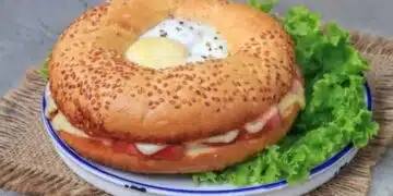Любимите ти хора ще искат тази вкустия всяка сутрин: закуска от яйца и „геврек“ ВИДЕО 2
