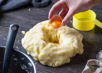 Картофеното пюре ще остане вкусно и след месец, сякаш е прясно: ето как го съхраняват хитрите домакини 8