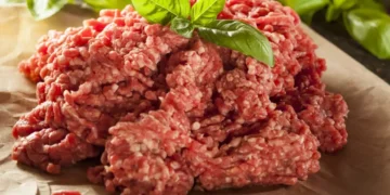 Баба ми ме научи какво да правя, ако каймата за кюфтетата или шницелите е течна - става перфектна 8