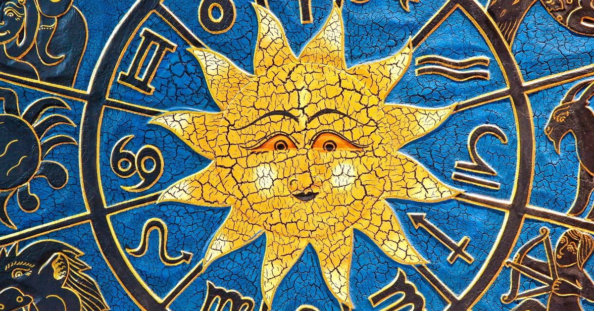 Zodiac signs in circle with golden sun. зодии