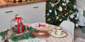 Смесете в съотношение 1: 1 - всички петна ще изчезнат от бялата покривка за Нова година 1