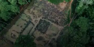 Археолози: Най-старата пирамида на света не е направена от хора! 14