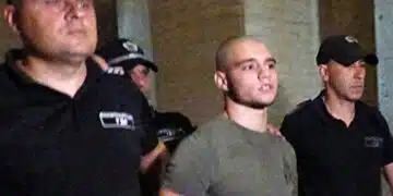 Боряна Рангелова – бившата на Васил Михайлов преди да го разлюби се сбила с друго момиче от ревност 12