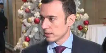 Кметът на столицата Терзиев увери, че се работи активно за увеличение на заплатите в сектор градски транспорт 2