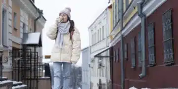 Полезен трик с който ще премахнете без проблем леда от Вашата веранда 9