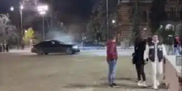 Мъж дрифти в центъра на София – глобиха го, същият имал още 7 фиша за превишена скорост 2