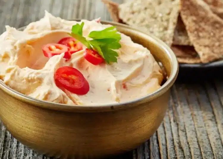 Невероятно вкусна намазка с риба и още няколко съставки (Рецепта) 1