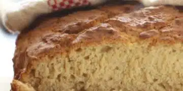 От малка наблюдавам баба как прави най-вкусната содена питка, сега я приготвям на моите деца 8
