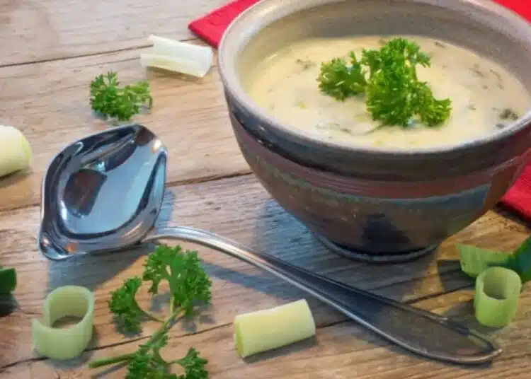 С този сос бяла „Фантазия“ тиквичките и месото ще станат още по-вкусни 1 С този сос бяла „Фантазия“ тиквичките и месото ще станат още по-вкусни 1