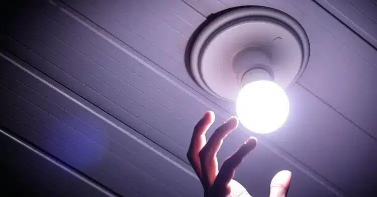 Ето защо някои електротехници не искат да чуват за LED крушки 1