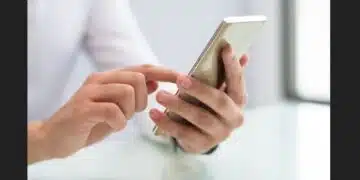 Експерт разкри как да откриеш скрита камера, използвайки смартфон 2