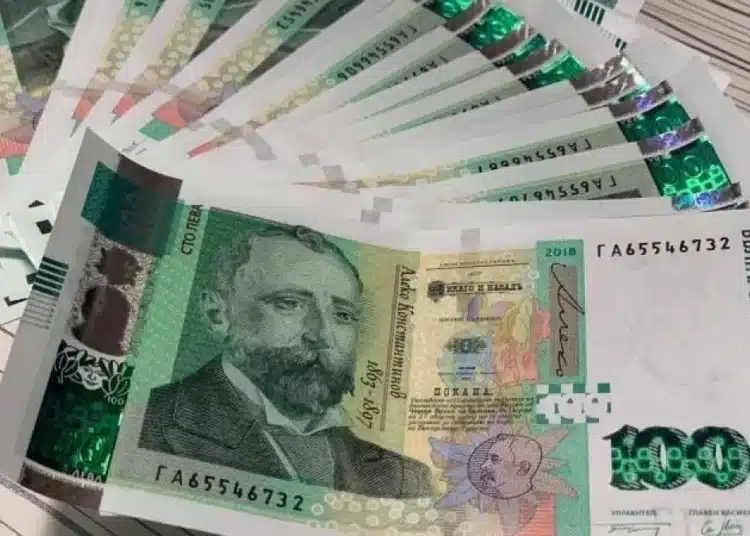 Глад за работници за тази професия има в Бургас, дават заплати от 2500-3000 лева и взимат веднага 1