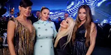 Изтекоха хонорарите на поп-фолк певиците в България - огромни са 2