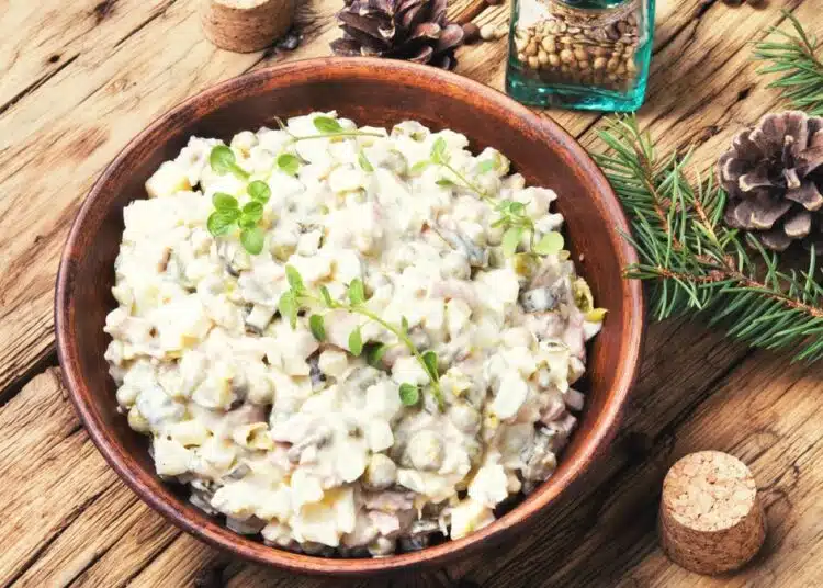 Не изхвърляйте останалата руска салата: Ето каква вкусотия може да направите 1 Не изхвърляйте останалата руска салата: Ето каква вкусотия може да направите 1