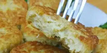 Звучи налудничаво, но ще си оближете пръстите! Добавете малко овесени ядки към сместа за картофени кюфтета и ще станат невероятно вкусни! 1