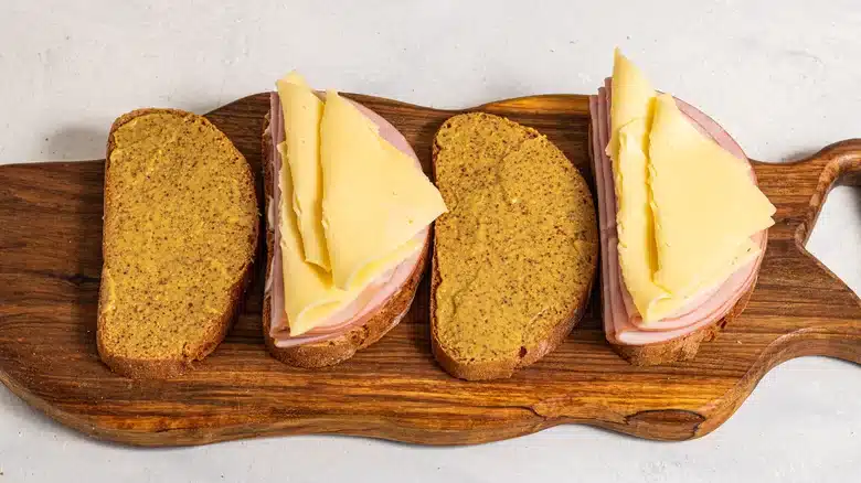 Не пържени филии, а пържени сандвичи Монте Кристо - новата ти любима закуска 3