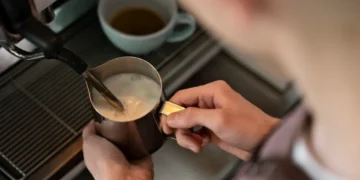 Ако правиш това през сутринта, ще се освободиш от време за чистене 2