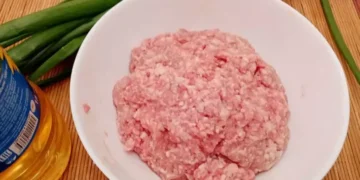 Баба Стефка ме научи как се забърква най-добрата кайма! 13
