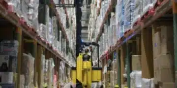 След големите намаления ноември– нов хит в магазините „Черен януари“ – свалят до 2 стотака от цените! 15