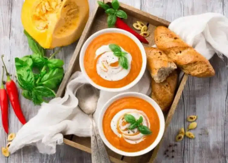 За тези, които обичат тиква: вкусна и лесна супа с ароматен джинджифил 1