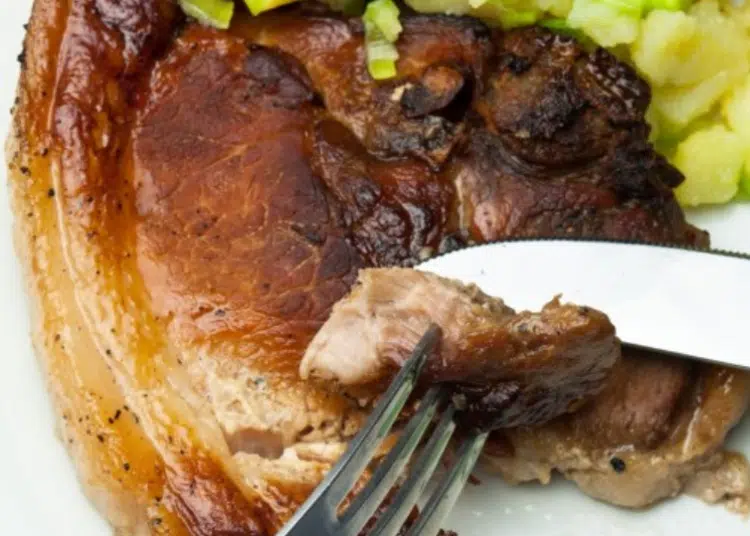 Бързи, лесни и вкусни свински пържоли по рецептата на Иван Звездев 1