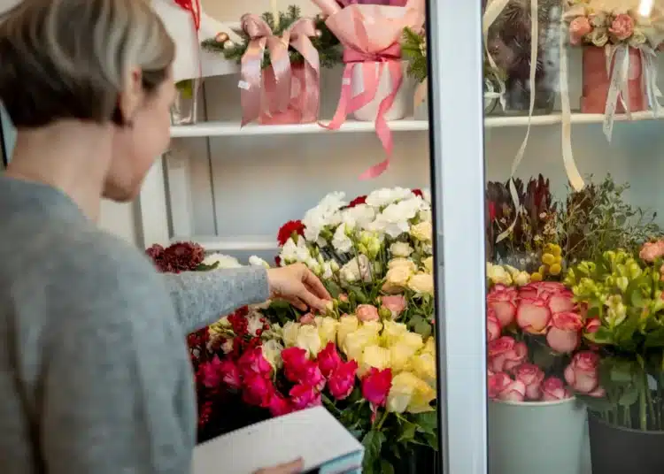 Какъв букет да подарите на 8 март: цветарят сложи край на спора 1