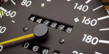 Монтьор разкри 3-те правила, с които двигателя на колата ще изкара 1 млн. километра 3