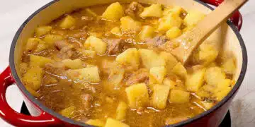 Спестете време и пригответе бързо и вкусно ястие с картофи и месо 10