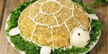 Салата „Бродеща костенурка“ – оригинална и много вкусна, ще изумиш всички! 11