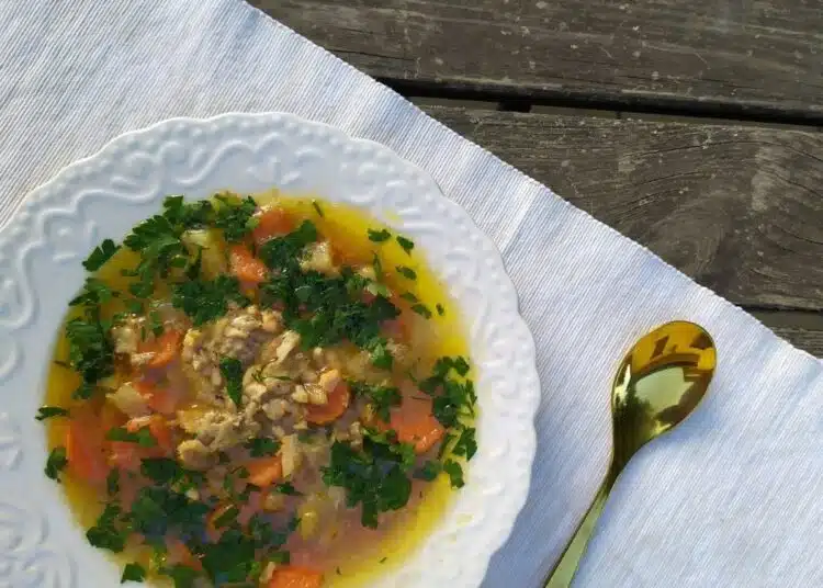 В пъти по-вкусна като от детството – проста рецепта за грахова супа 1