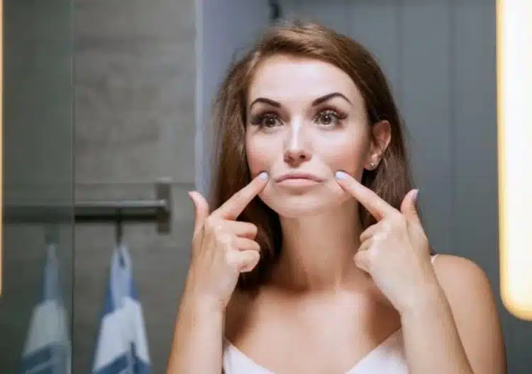 Усещаш първите си бръчки? Ето ефективни методи как да ги намалиш: 1
