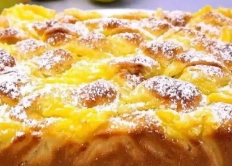 Десерт „Горещо лято“ с нежен и вкусен крем (Рецепта) 1