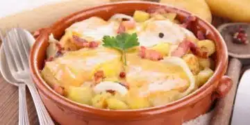 Френска картофена запеканка с бекон в която ще се влюбиш (Рецепта) 3