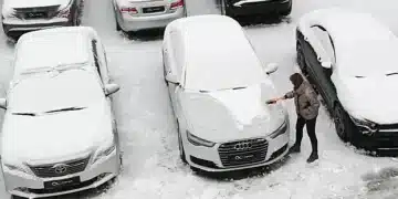 Направете това, ако колата ви закъса в снега 4