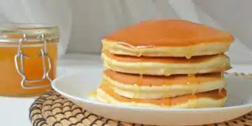 Ще оближете и чинията: пищни вкусни палачинки споделени от леля Пепи 4