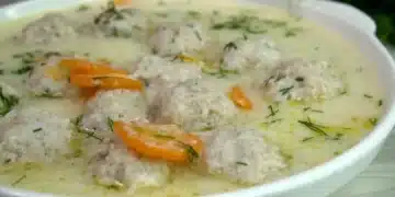 Ще очаровате семейството с тази диетична и вкусна супа с кюфтета по гръцка рецепта 1