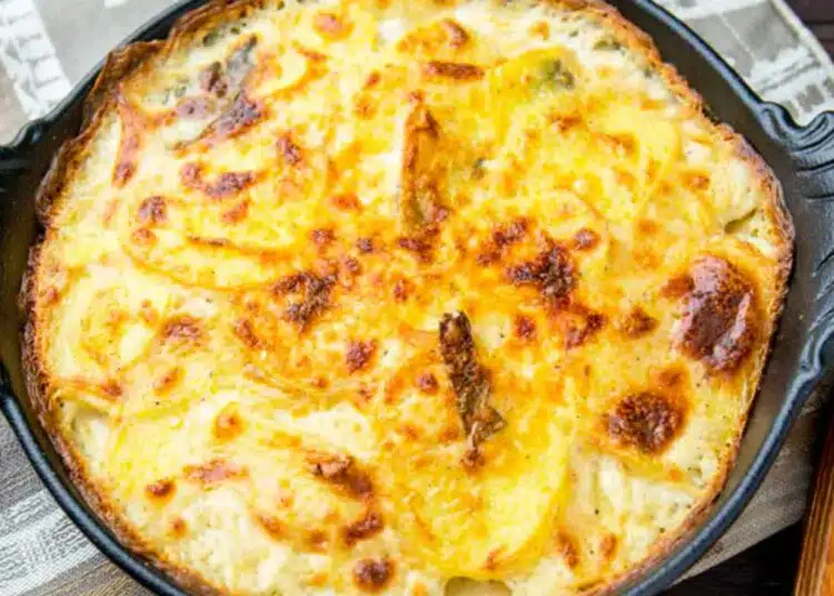 Такава вкусотия не сте хапвали: „Златна“ запеканка със съвършен сос 1