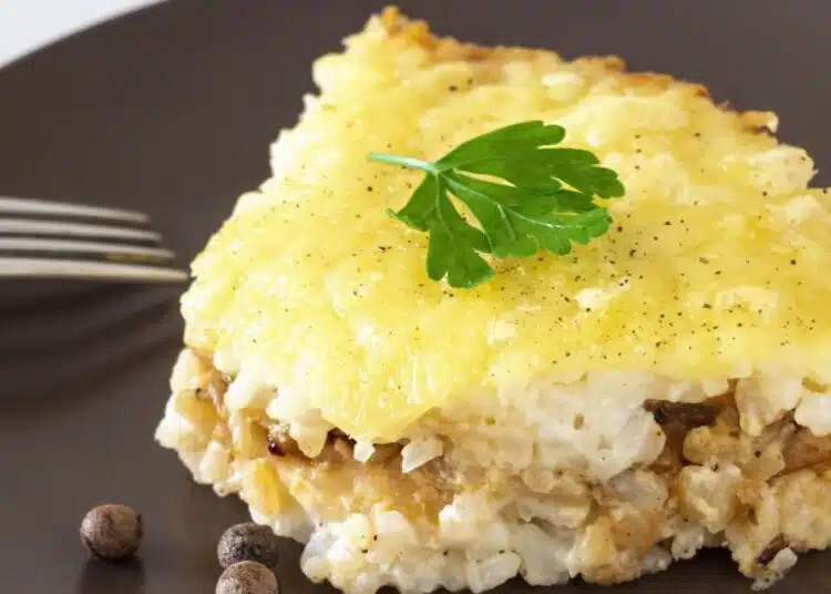 Обилно ястие за обяд: вкусна запеканка с ориз и подправки 1