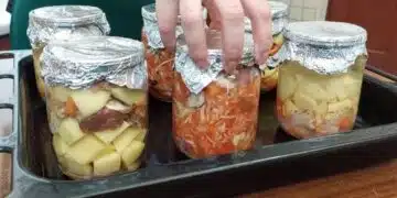 ястия в буркан
