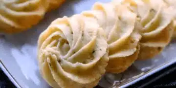 Вчера баба ми направи солени бисквитки с лук (Рецепта) 10