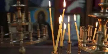 На Голямата задушница тези жени трябва да отидат с ябълки в църквата 1