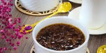 За всички фенове на сладкото: крем брюле под коричка карамел (Рецепта) 2