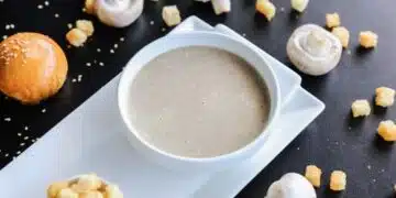 Завъртвам малко с блендера и правя страшно вкусна крем супа от гъби 10