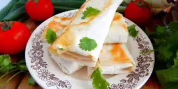 Ще забравите за други закуски: пълнен лаваш с вкусни продукти 5
