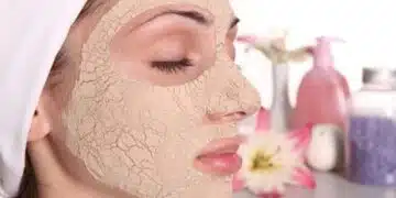 Домашна маска за малко пари, с която можеш да заличиш бръчките 3