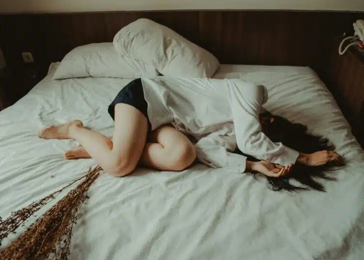 3 причини защо се събуждаме разтревожени сутринта и какво можем да направим: 1
