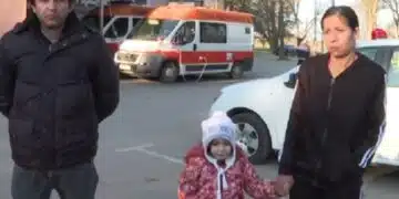 Родители на момиченце твърдят, че медици са отказали да прегледат детето им в Спешен център – те отричат 6