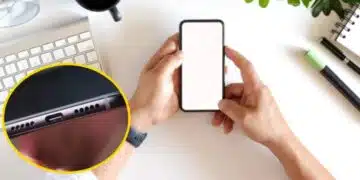 Ето как да почистите високоговорителите на телефона си в домашни условия 1